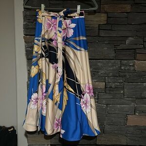 Vintage Japanese wrap skirt floral 70s? Japanese tag.  Best for xs small XS/S